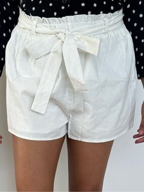 Lulu's White Shorts